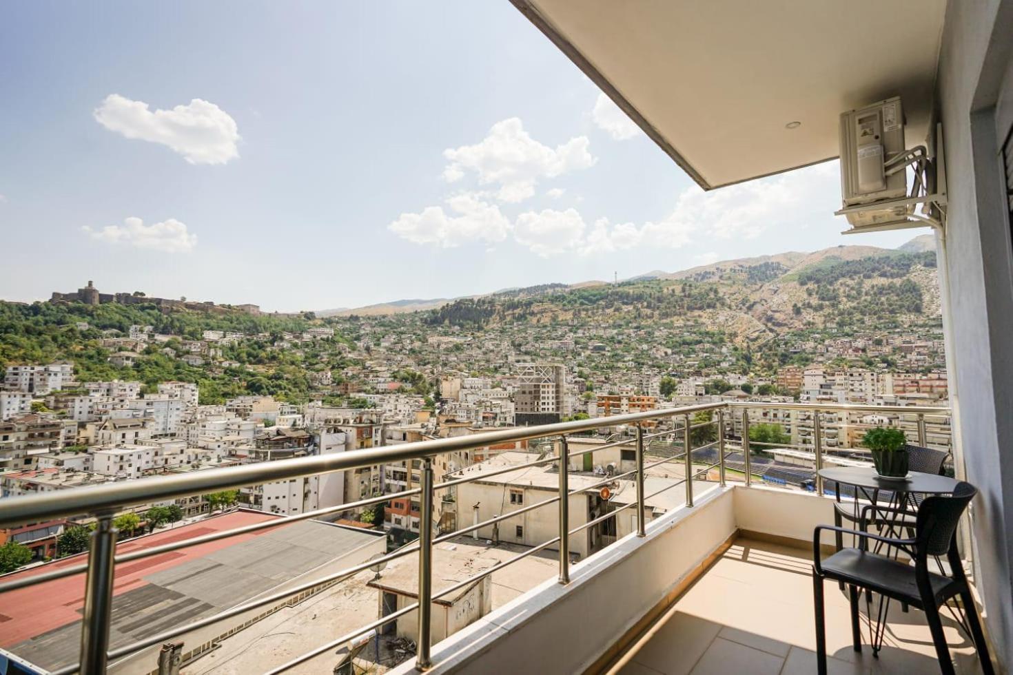 View City Apartments Gjirokaster Exterior photo